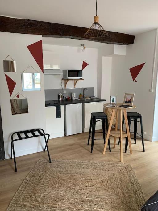 Ferienwohnung Le Terracotta : Au Coeur Du Centre Historique Dijon Exterior foto